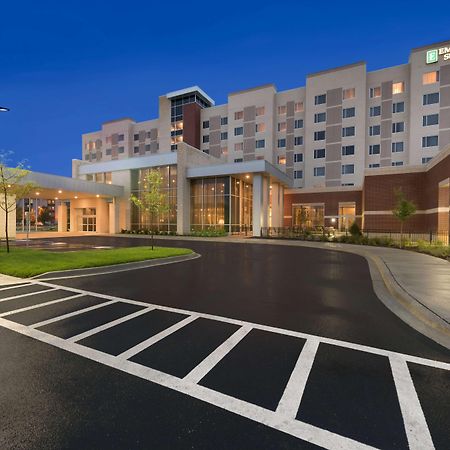 Embassy Suites By Hilton Chicago Нейпървил Екстериор снимка
